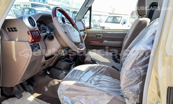 Buy Import Toyota Land Cruiser Beige Car in Import - Dubai in Anse-la-Raye Buy Import Toyota Land Cruiser Beige Car in Import - Dubai in Anse-la-Raye