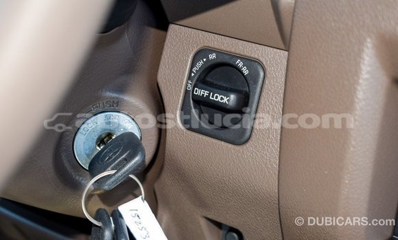 Buy Import Toyota Land Cruiser Beige Car in Import - Dubai in Anse-la-Raye Buy Import Toyota Land Cruiser Beige Car in Import - Dubai in Anse-la-Raye