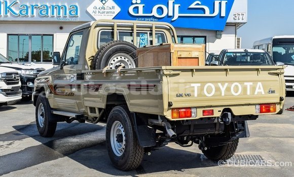 Buy Import Toyota Land Cruiser Beige Car in Import - Dubai in Anse-la-Raye Buy Import Toyota Land Cruiser Beige Car in Import - Dubai in Anse-la-Raye