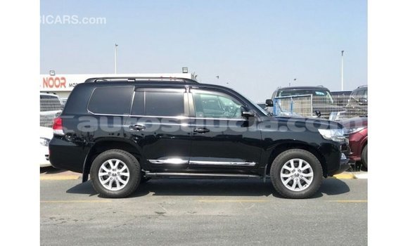 Buy Import Toyota Land Cruiser Black Car in Import - Dubai in Anse-la-Raye Buy Import Toyota Land Cruiser Black Car in Import - Dubai in Anse-la-Raye