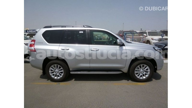 Big with watermark toyota prado anse la raye import dubai 2868