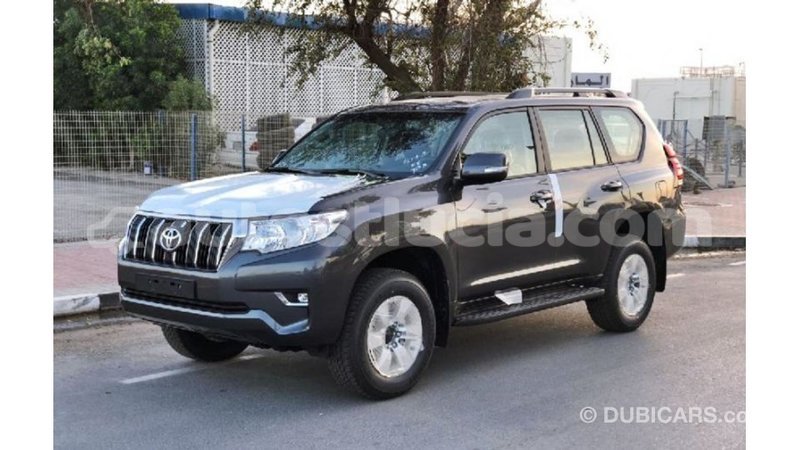 Big with watermark toyota prado anse la raye import dubai 2877