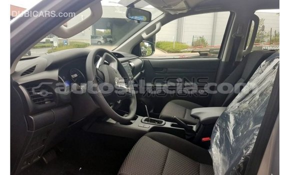 Buy Import Toyota Hilux Other Car in Import - Dubai in Anse-la-Raye Buy Import Toyota Hilux Other Car in Import - Dubai in Anse-la-Raye