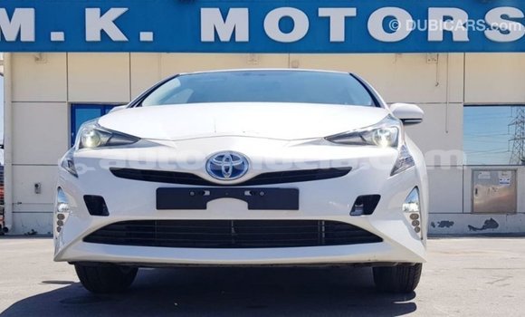 Buy Import Toyota Prius White Car in Import - Dubai in Anse-la-Raye Buy Import Toyota Prius White Car in Import - Dubai in Anse-la-Raye