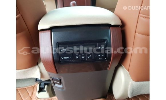 Buy Import Toyota Prado White Car in Import - Dubai in Anse-la-Raye Buy Import Toyota Prado White Car in Import - Dubai in Anse-la-Raye