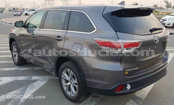 Buy Import Toyota Highlander Other Car in Import - Dubai in Anse-la-Raye Buy Import Toyota Highlander Other Car in Import - Dubai in Anse-la-Raye