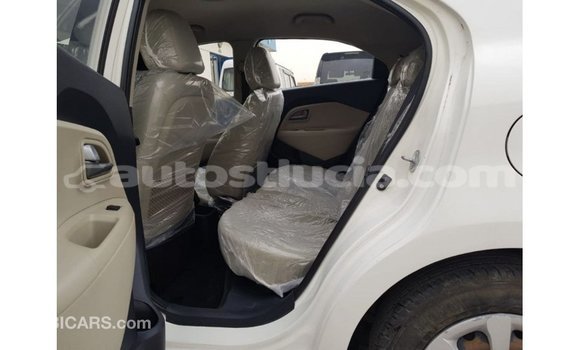 Buy Import Kia Rio White Car in Import - Dubai in Anse-la-Raye Buy Import Kia Rio White Car in Import - Dubai in Anse-la-Raye