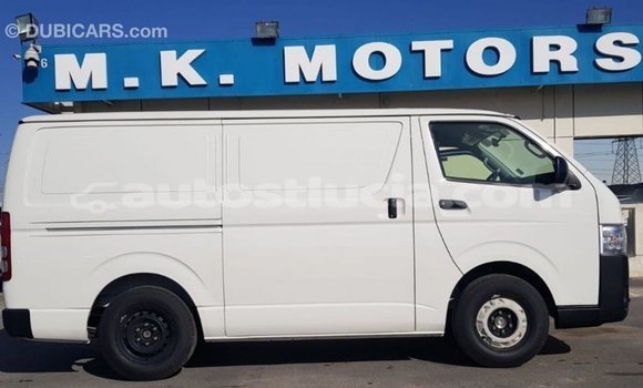 Buy Import Toyota Hiace White Car in Import - Dubai in Anse-la-Raye Buy Import Toyota Hiace White Car in Import - Dubai in Anse-la-Raye