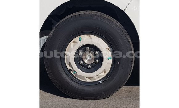 Buy Import Toyota Hiace White Car in Import - Dubai in Anse-la-Raye Buy Import Toyota Hiace White Car in Import - Dubai in Anse-la-Raye