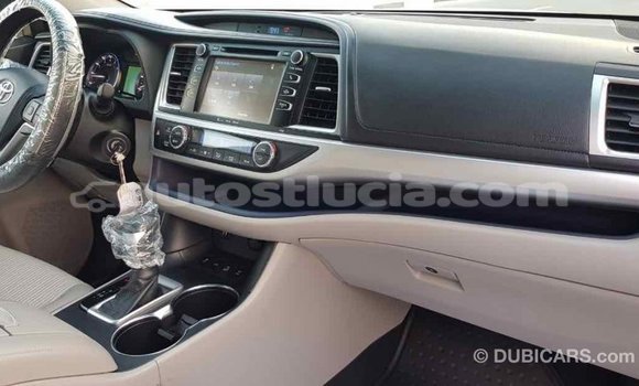 Buy Import Toyota Highlander Other Car in Import - Dubai in Anse-la-Raye Buy Import Toyota Highlander Other Car in Import - Dubai in Anse-la-Raye