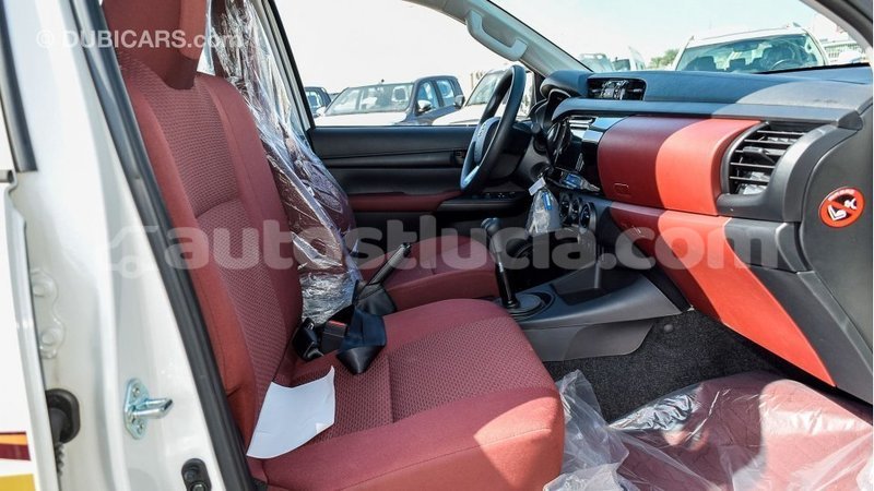 Big with watermark toyota hilux anse la raye import dubai 2912