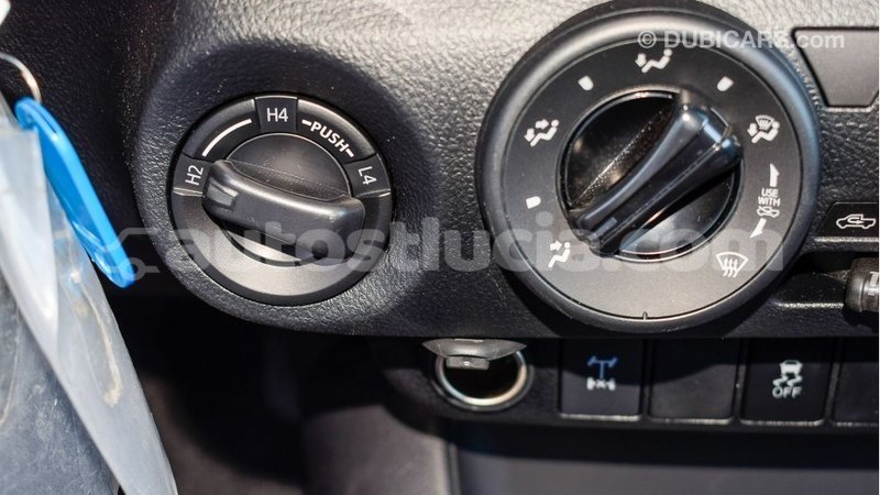 Big with watermark toyota hilux anse la raye import dubai 2912