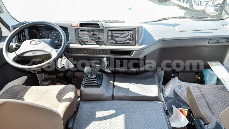 Big with watermark toyota coaster anse la raye import dubai 2916