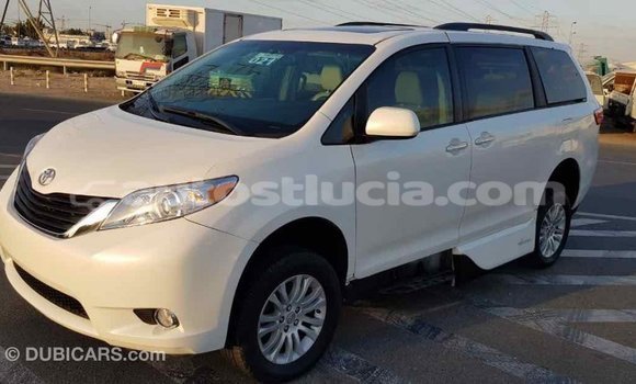 Buy Import Toyota Sienna White Car in Import - Dubai in Anse-la-Raye Buy Import Toyota Sienna White Car in Import - Dubai in Anse-la-Raye