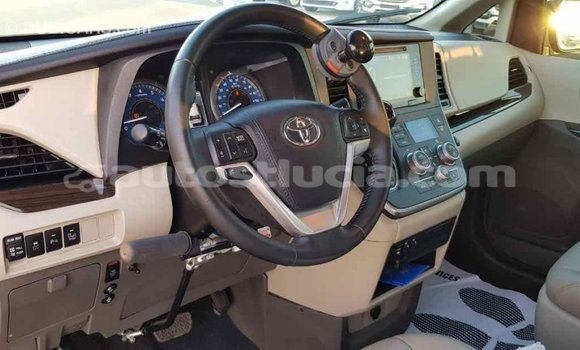 Buy Import Toyota Sienna White Car in Import - Dubai in Anse-la-Raye Buy Import Toyota Sienna White Car in Import - Dubai in Anse-la-Raye