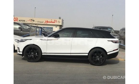 Acheter Import Voiture Land Rover Range Rover Blanc à Import - Dubai, Anse-la-Raye Acheter Import Voiture Land Rover Range Rover Blanc à Import - Dubai, Anse-la-Raye