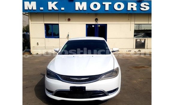 Buy Import Chrysler 200 White Car in Import - Dubai in Anse-la-Raye