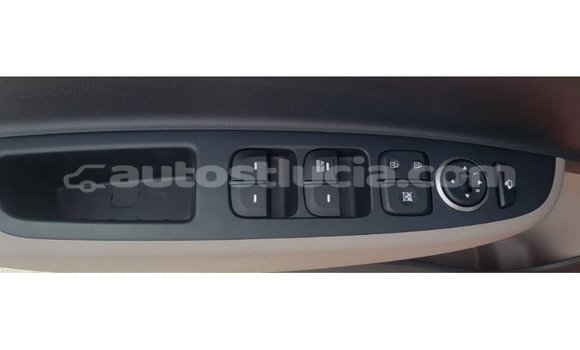 Buy Import Hyundai i10 Red Car in Import - Dubai in Anse-la-Raye Buy Import Hyundai i10 Red Car in Import - Dubai in Anse-la-Raye