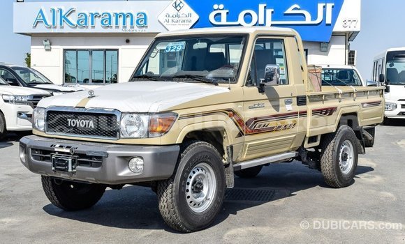Buy Import Toyota Land Cruiser Beige Car in Import - Dubai in Anse-la-Raye Buy Import Toyota Land Cruiser Beige Car in Import - Dubai in Anse-la-Raye