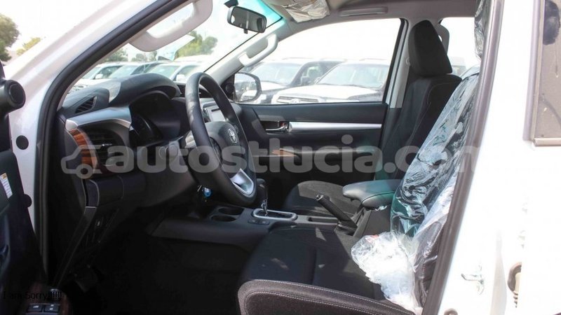 Big with watermark toyota hilux anse la raye import dubai 2926