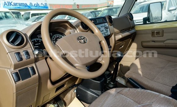 Buy Import Toyota Land Cruiser Beige Car in Import - Dubai in Anse-la-Raye Buy Import Toyota Land Cruiser Beige Car in Import - Dubai in Anse-la-Raye