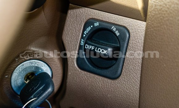 Buy Import Toyota Land Cruiser Beige Car in Import - Dubai in Anse-la-Raye Buy Import Toyota Land Cruiser Beige Car in Import - Dubai in Anse-la-Raye