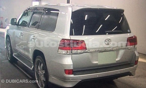 Acheter Import Voiture Toyota Land Cruiser Autre à Import - Dubai, Anse-la-Raye Acheter Import Voiture Toyota Land Cruiser Autre à Import - Dubai, Anse-la-Raye
