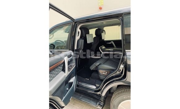 Buy Import Toyota Land Cruiser Black Car in Import - Dubai in Anse-la-Raye Buy Import Toyota Land Cruiser Black Car in Import - Dubai in Anse-la-Raye