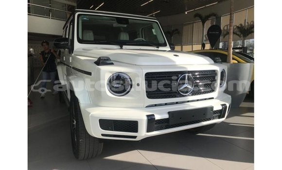 Buy Import Mercedes-Benz 190 (W201) White Car in Import - Dubai in Anse-la-Raye Buy Import Mercedes-Benz 190 (W201) White Car in Import - Dubai in Anse-la-Raye