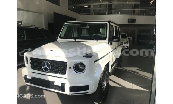 Buy Import Mercedes-Benz 190 (W201) White Car in Import - Dubai in Anse-la-Raye Buy Import Mercedes-Benz 190 (W201) White Car in Import - Dubai in Anse-la-Raye