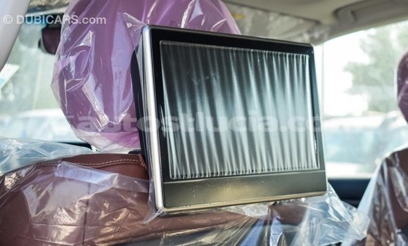 Buy Import Toyota Land Cruiser White Car in Import - Dubai in Anse-la-Raye Buy Import Toyota Land Cruiser White Car in Import - Dubai in Anse-la-Raye