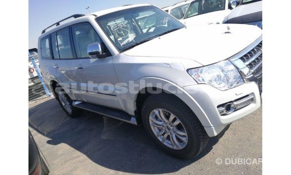 Buy Import Mitsubishi Pajero White Car in Import - Dubai in Anse-la-Raye Buy Import Mitsubishi Pajero White Car in Import - Dubai in Anse-la-Raye