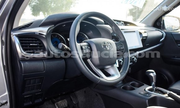 Acheter Import Voiture Toyota Hilux Autre à Import - Dubai, Anse-la-Raye Acheter Import Voiture Toyota Hilux Autre à Import - Dubai, Anse-la-Raye