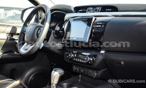 Acheter Import Voiture Toyota Hilux Autre à Import - Dubai, Anse-la-Raye Acheter Import Voiture Toyota Hilux Autre à Import - Dubai, Anse-la-Raye