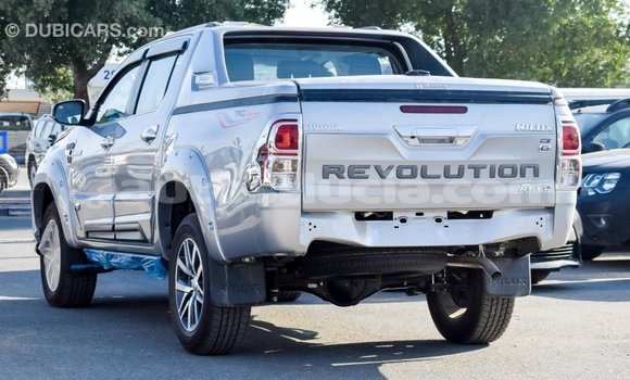Acheter Import Voiture Toyota Hilux Autre à Import - Dubai, Anse-la-Raye Acheter Import Voiture Toyota Hilux Autre à Import - Dubai, Anse-la-Raye