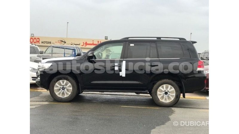 Big with watermark toyota land cruiser anse la raye import dubai 3002