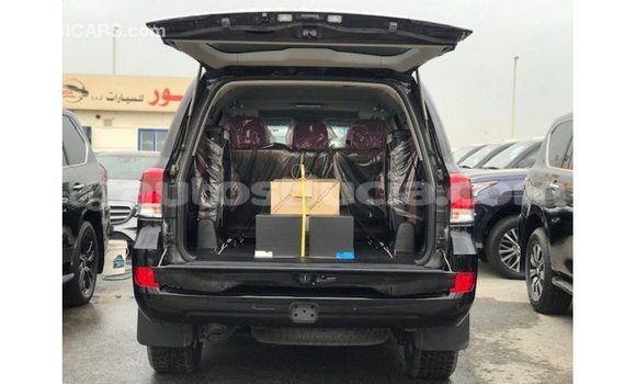 Buy Import Toyota Land Cruiser Black Car in Import - Dubai in Anse-la-Raye Buy Import Toyota Land Cruiser Black Car in Import - Dubai in Anse-la-Raye