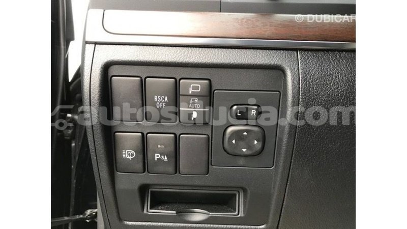 Big with watermark toyota land cruiser anse la raye import dubai 3002