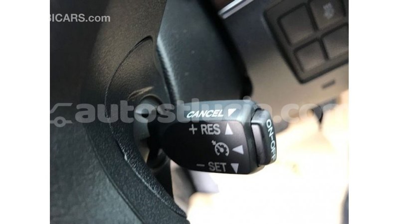 Big with watermark toyota land cruiser anse la raye import dubai 3002