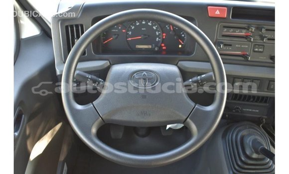 Acheter Import Voiture Toyota Coaster Blanc à Import - Dubai, Anse-la-Raye Acheter Import Voiture Toyota Coaster Blanc à Import - Dubai, Anse-la-Raye