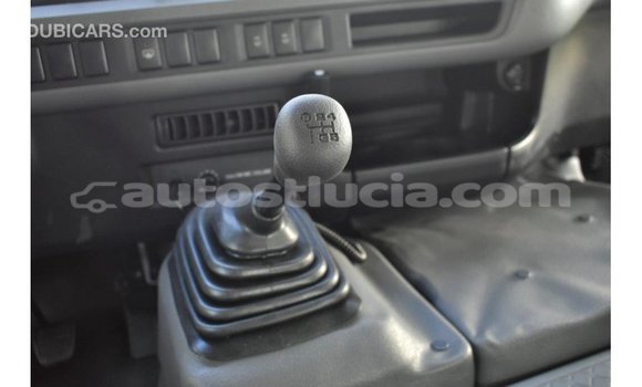 Acheter Import Voiture Toyota Coaster Blanc à Import - Dubai, Anse-la-Raye Acheter Import Voiture Toyota Coaster Blanc à Import - Dubai, Anse-la-Raye