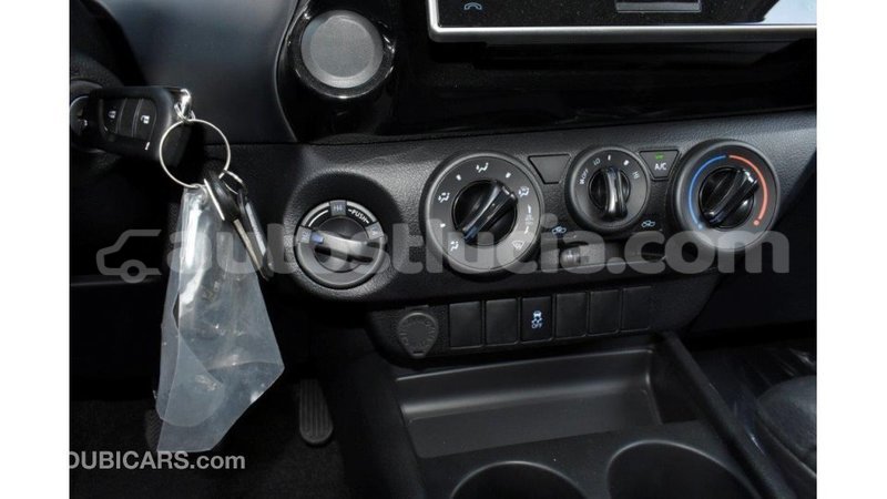 Big with watermark toyota hilux anse la raye import dubai 3010