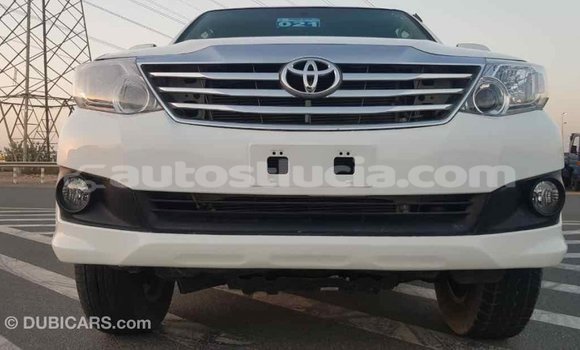 Buy Import Toyota Fortuner White Car in Import - Dubai in Anse-la-Raye Buy Import Toyota Fortuner White Car in Import - Dubai in Anse-la-Raye