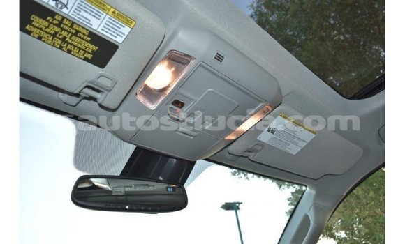 Acheter Import Voiture Toyota Tundra Blanc à Import - Dubai, Anse-la-Raye Acheter Import Voiture Toyota Tundra Blanc à Import - Dubai, Anse-la-Raye