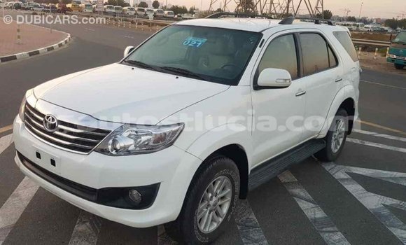 Buy Import Toyota Fortuner White Car in Import - Dubai in Anse-la-Raye Buy Import Toyota Fortuner White Car in Import - Dubai in Anse-la-Raye
