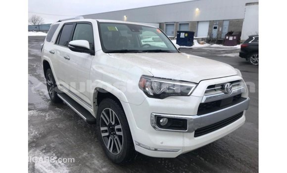 Buy Import Toyota 4Runner White Car in Import - Dubai in Anse-la-Raye Buy Import Toyota 4Runner White Car in Import - Dubai in Anse-la-Raye