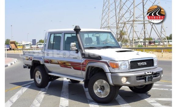Acheter Import Voiture Toyota Land Cruiser Autre à Import - Dubai, Anse-la-Raye Acheter Import Voiture Toyota Land Cruiser Autre à Import - Dubai, Anse-la-Raye