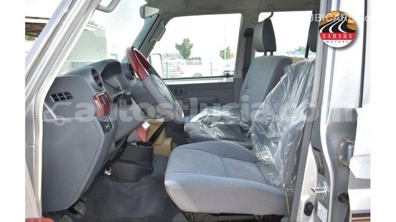 Big with watermark toyota land cruiser anse la raye import dubai 3023