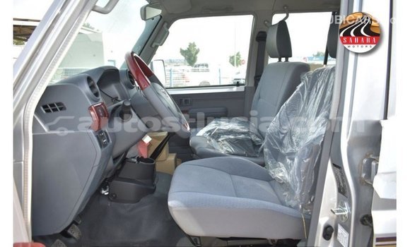 Acheter Import Voiture Toyota Land Cruiser Autre à Import - Dubai, Anse-la-Raye Acheter Import Voiture Toyota Land Cruiser Autre à Import - Dubai, Anse-la-Raye