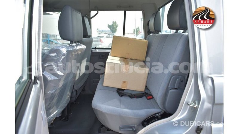 Big with watermark toyota land cruiser anse la raye import dubai 3023